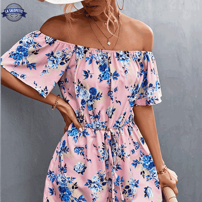 Et-delt lyserød blomstret playsuit
